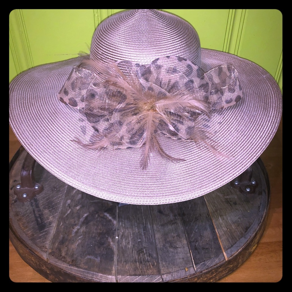 Derby Hat 🐎